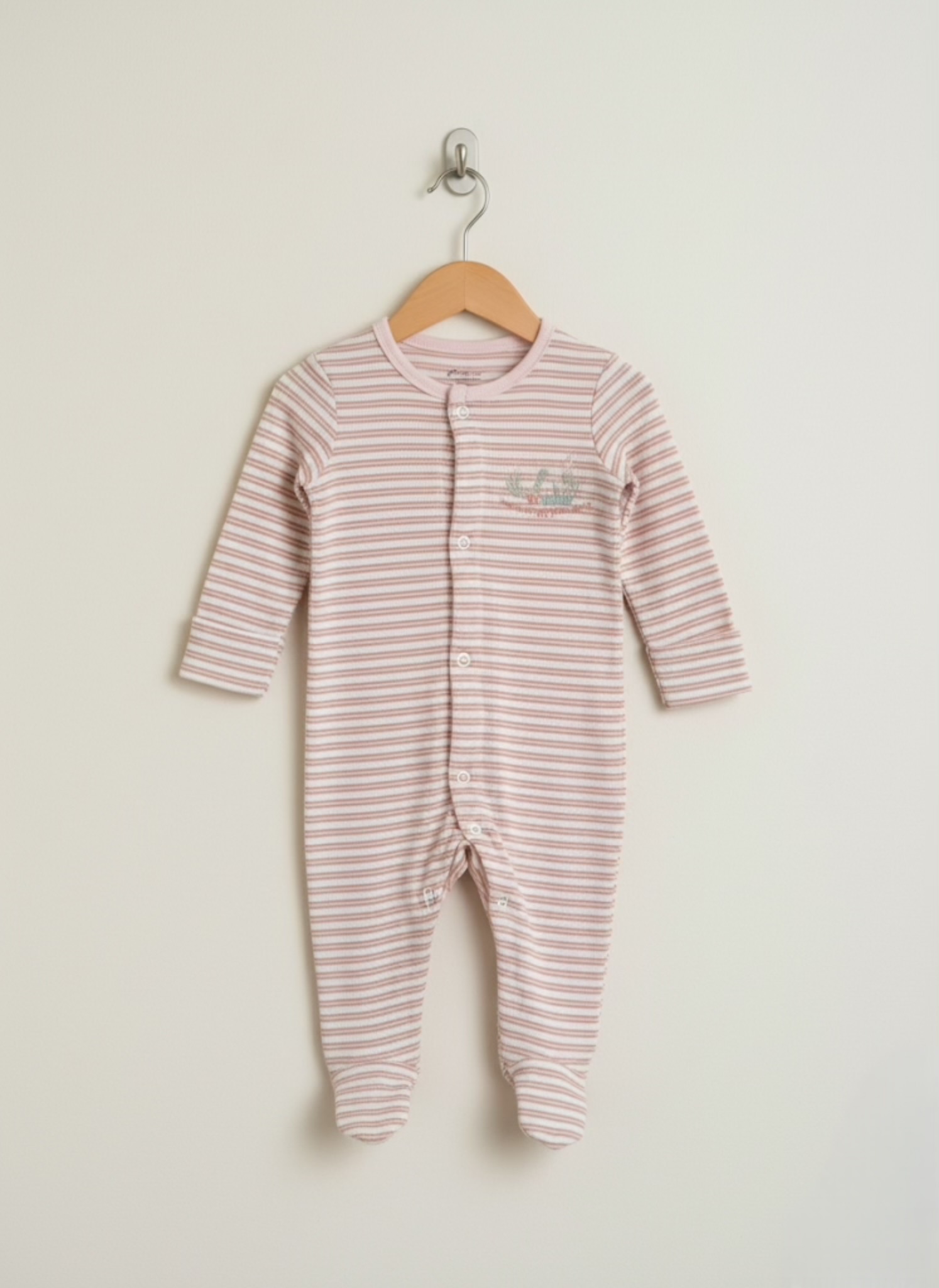 ‘Welcome to the world’ sleepsuit
