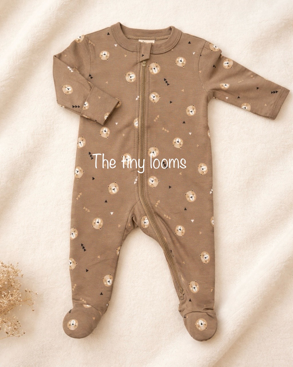 Organic cotton sleepsuit