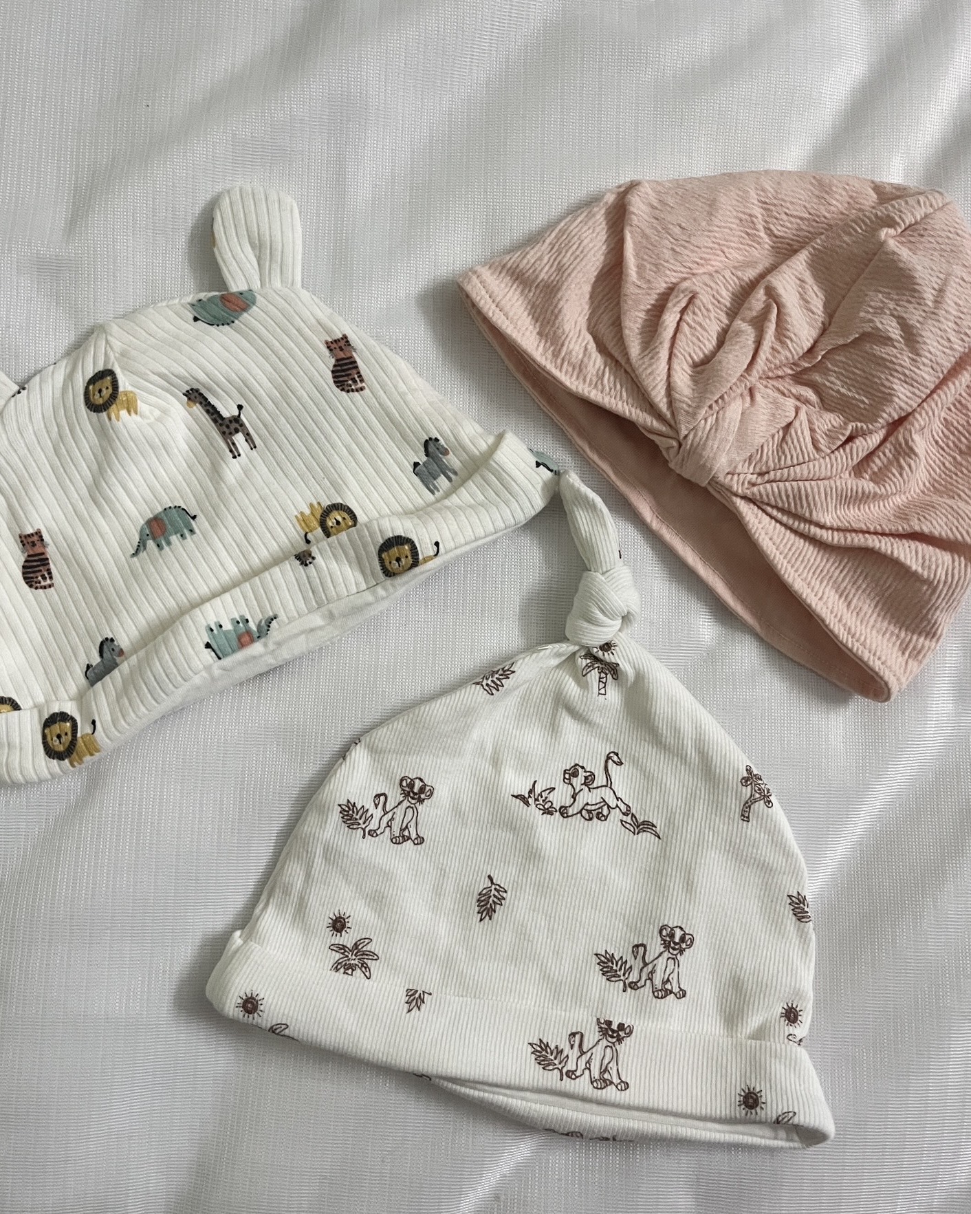 12-18 months caps set