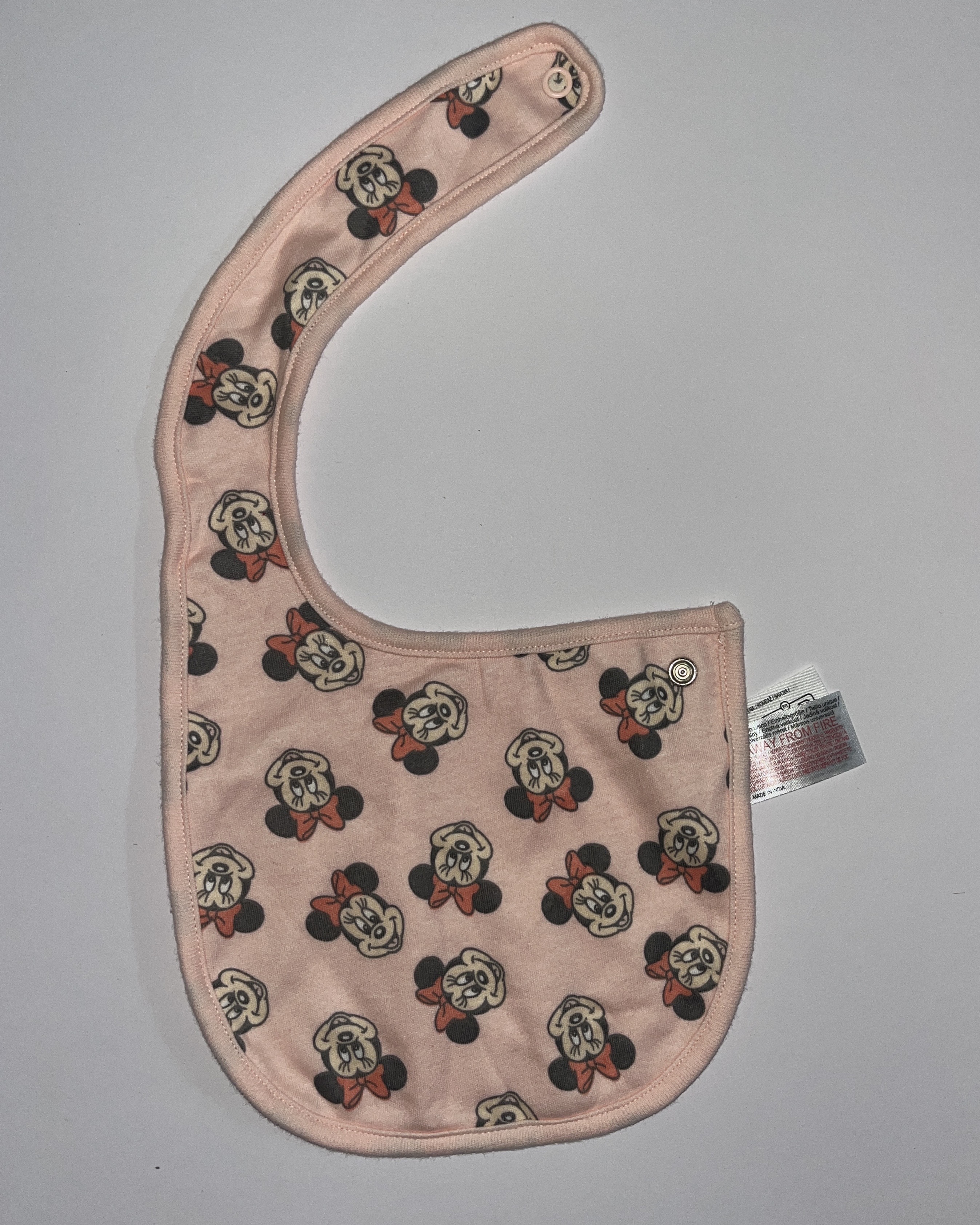 Minnie bib
